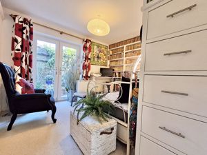 Photo 18- click for photo gallery